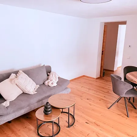 Almhaus Zwergbirke In Schoenfeld * Thomatal