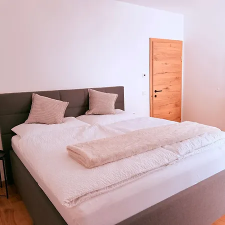 Apartment Almhaus Zwergbirke In Schoenfeld *